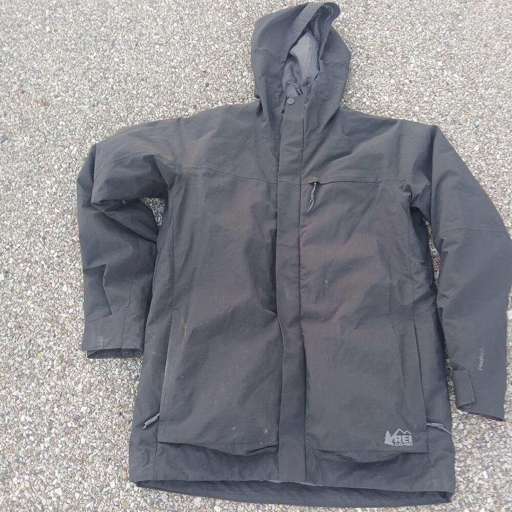REI Co-op Peak 2L Jacket Mens Medium Black Hooded Ski Snow Insulated Winter